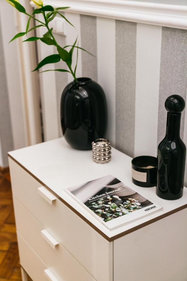 Sklodowskiej Apartment II - Loftaffair Краков Экстерьер фото